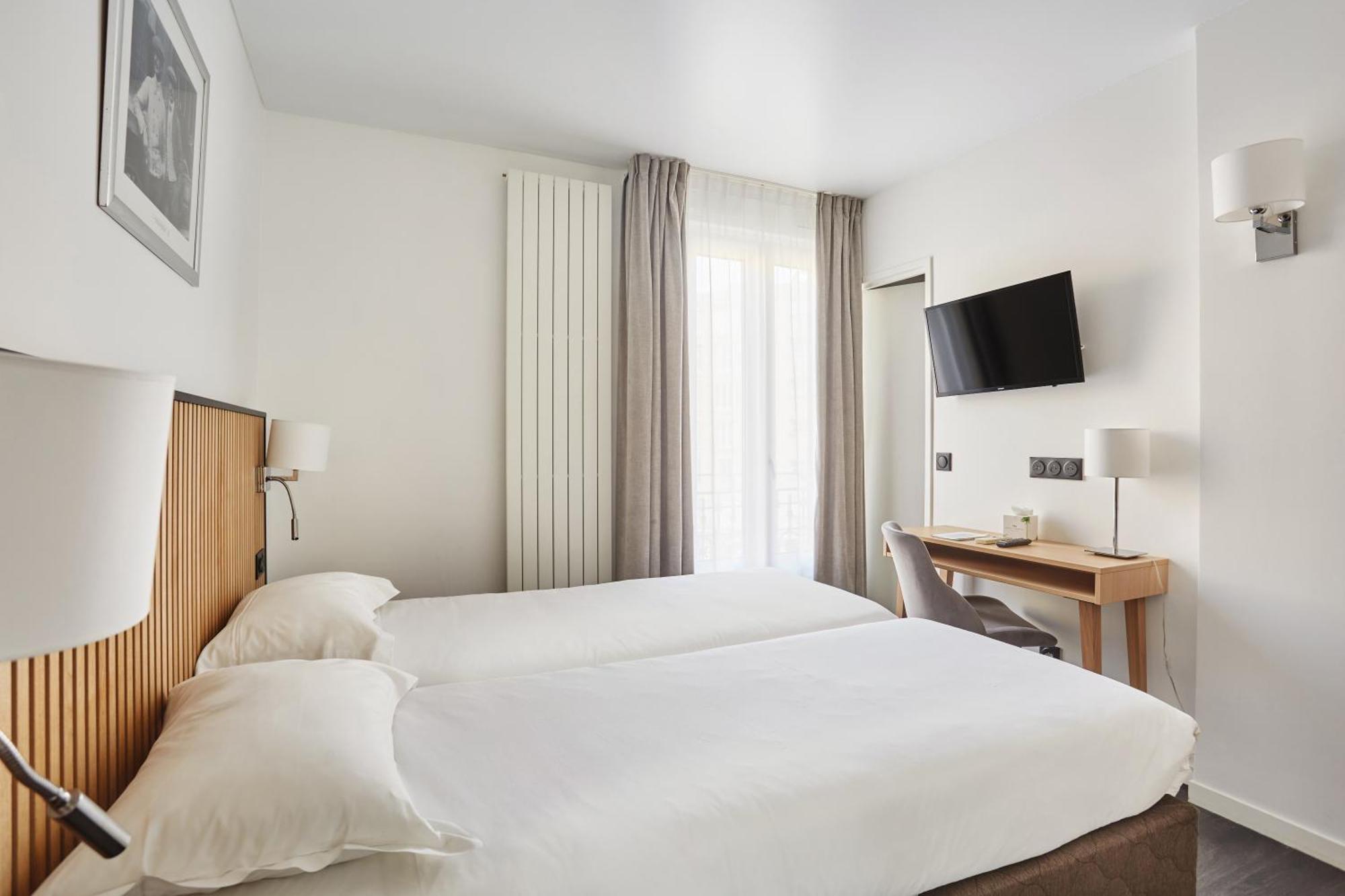 Hotel Gabriel Issy Paris Bagian luar foto