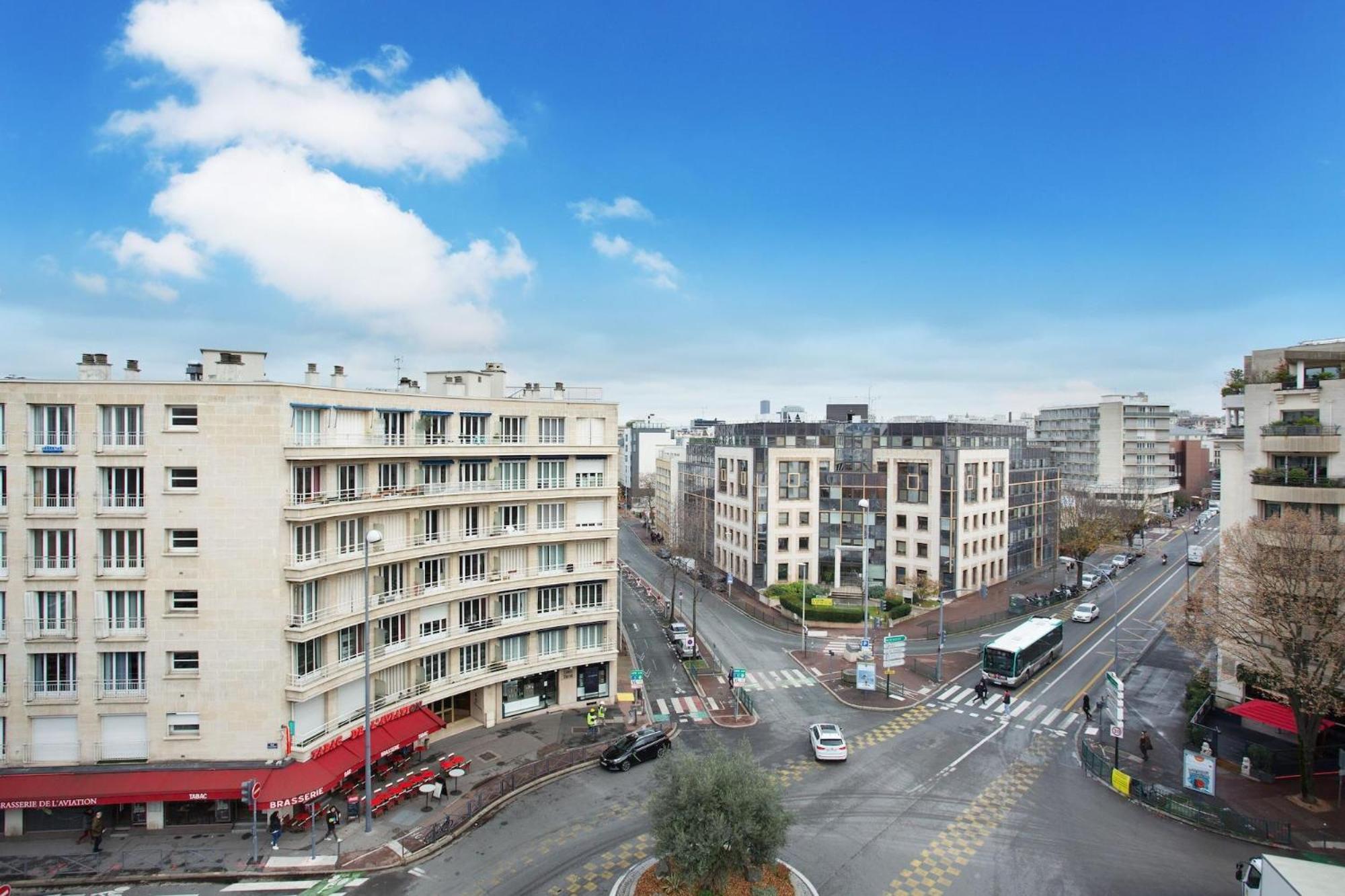 Hotel Gabriel Issy Paris Bagian luar foto